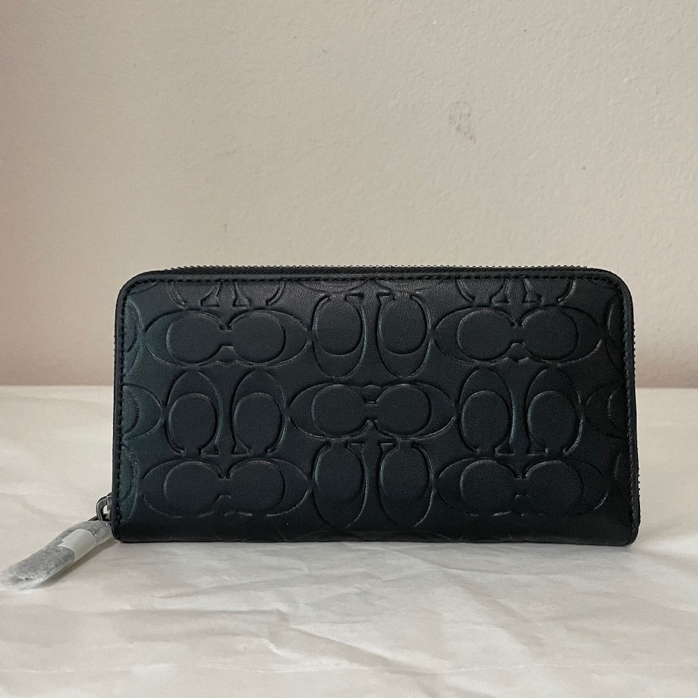 Coach Accordion Wallet In Signature Leather